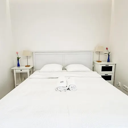 Sweda By The アパート